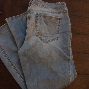 SOLD Old navy super skinny mid rise